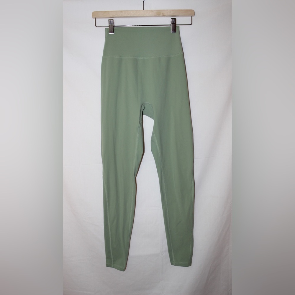 Women’s Buffbunny Legacy Activewear Workout Leggings Size Small